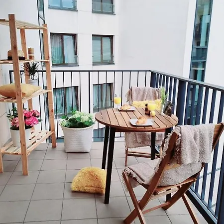 Dolce Wawel Przestronny Apartament Przy Bulwarach Wislanych, Blisko Wawelu I Najwazniejszych Atrakcji Krakowa. Apartment